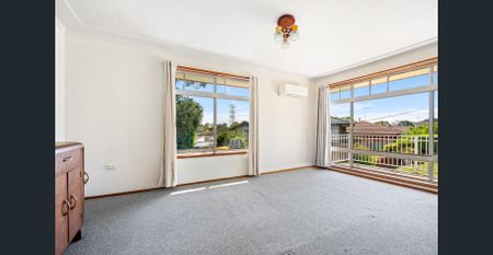 Family Home in Ideal Locale - Photo 5