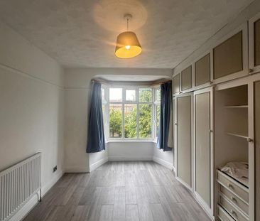 4 bedroom terraced house to rent - Photo 5