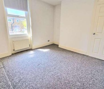 Fort Crescent, Margate, CT9 - Photo 1