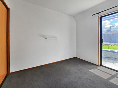 7a Fovant Street, Russley - Photo 3