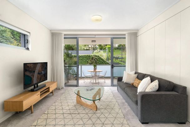 1205/1 Nield Avenue, - Photo 1