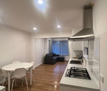 Noble Park - Photo 1