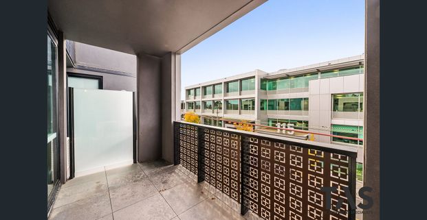 A CONVINIENT ONE BEDROOM APARTMENT IN KEW! - Photo 1