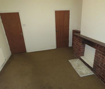 2 bedroom house to rent - Photo 2