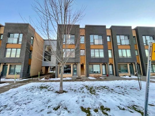 Appartement à louer - Longueuil (Saint-Hubert) (Sir-Wilfrid-Laurier) Appartement à louer - Longueuil (Saint-Hubert) (Sir-Wilfrid-Laurier) - Photo 1