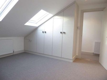 Alfred Road, Sutton, SM1 - Photo 2