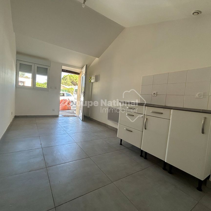 Studio bis de 25 m² avec cour privative, - Photo 1