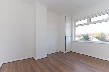 3 Bed Terraced House, Capmartin Road, CV6 - Photo 4