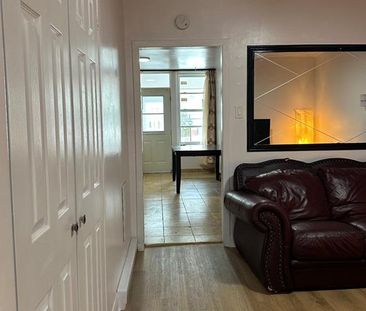 653 Rue Manning - Photo 3