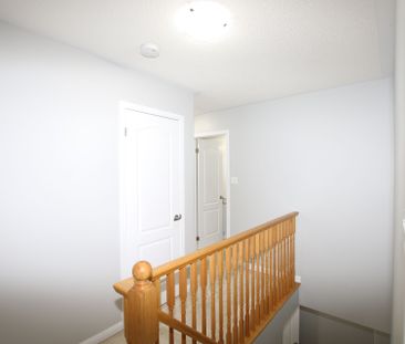 For Lease - 32 Mercedes Road, Brampton, Ontario - Photo 4