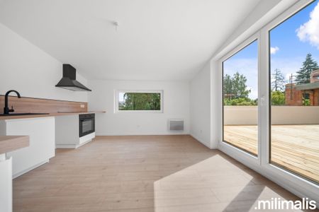 Location Appartement 3 pièces 72m² LONGEVILLE LES METZ 57050 - Photo 2