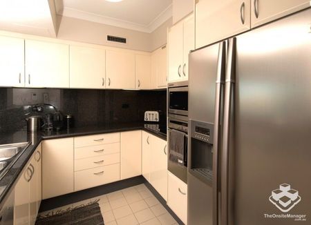 ADMIRALTY TOWERS ONE - Absolute River Front - Photo 5