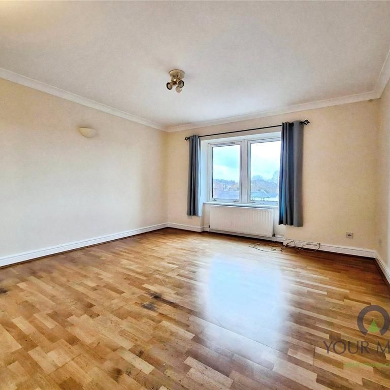 2 bedroom flat to rent - Photo 1