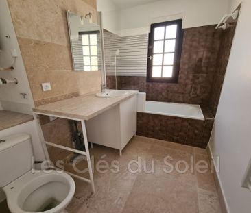 Location Appartement 2 pièces 41m² BANDOL 83150 - Photo 4