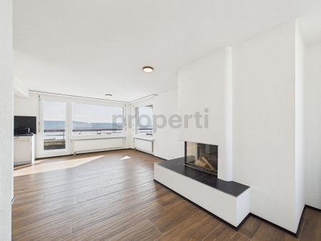 Exclusive 3-room attic apartment with a view in Wädenswil - Photo 2