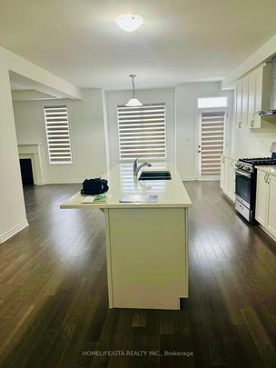 For Lease - 3109 Mulberry Lane, Pickering, Ontario - Photo 1