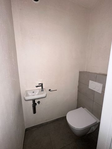 Mooi nieuwbouwappartement 2 slaapkamers te huur in Lommel - Photo 2