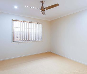 4 Bedroom Home In Highlands Estate! - Photo 5