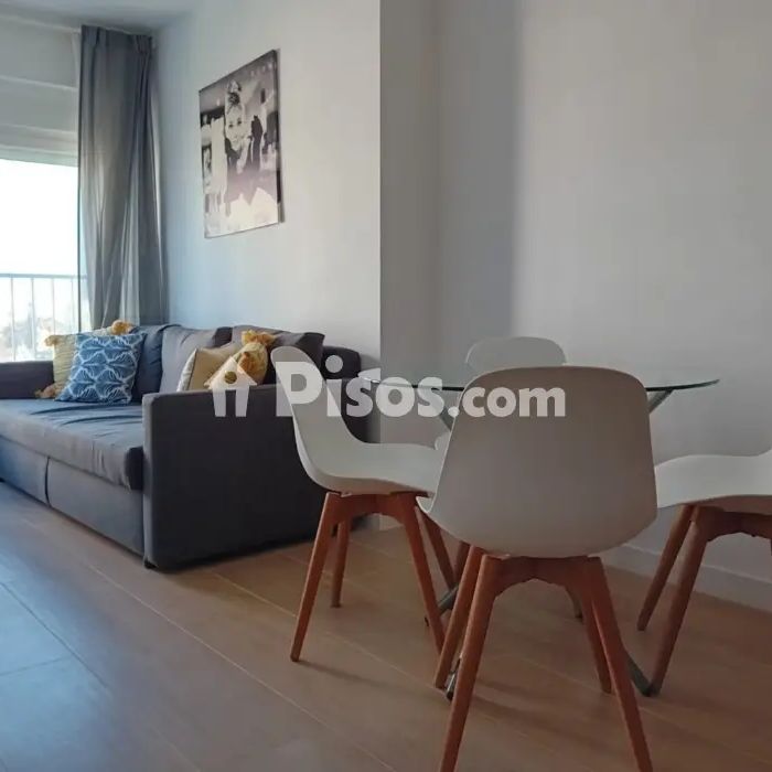 Piso en alquiler en Centro - Photo 1
