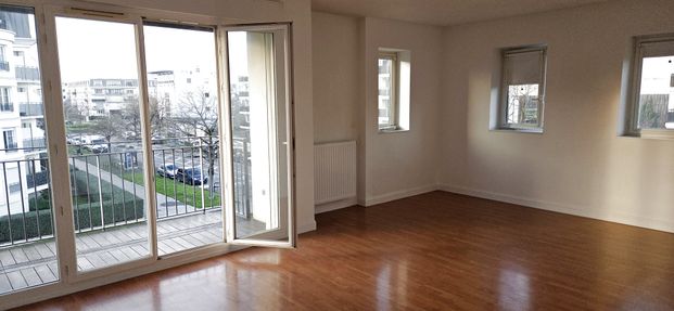 Location Appartement 3 pièces 74m² BORDEAUX 33300 - Photo 1