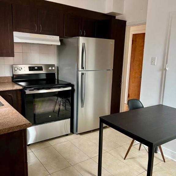 2 CH - 1 SDB - Montréal - $1,558 /mo - Photo 1