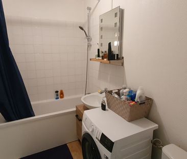 Location Appartement 1 pièce 22m² - Photo 3