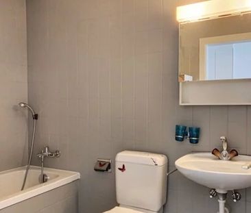 1.5 Zimmer, 1. Stock - Photo 3