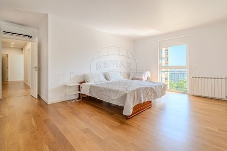 Apartamento T4 em Lisboa - Photo 4