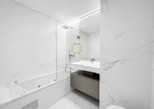 Apartamento T4 em Porto