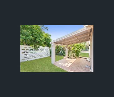 Affordable Two Bedroom Unit Near Pallarenda Beach - Photo 1