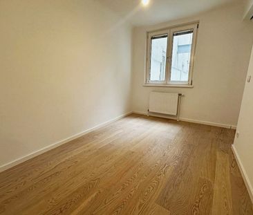 STEPHANSPLATZ-NÄHE, 27 m2 Apartment, 1 Zimmer, Kochnische, Duschbad... - Photo 3