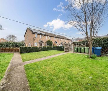 Studio to rent - Photo 6