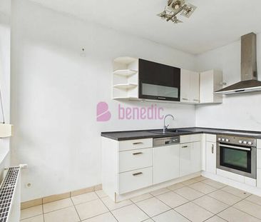 BOULAY Place de la Republique Appartement 4 pièces avec parking à l... - Photo 2