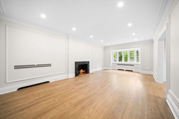 For Lease - 44 Elderwood Drive, Toronto, Ontario - Photo 1