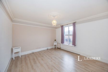 4 bedroom house to rent Powerscourt Road, Portsmouth, Hampshire, PO2 - Photo 4