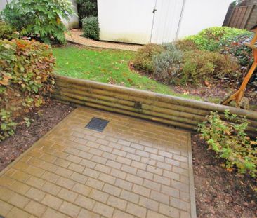 1 bedroom ground floor flat to rent - Photo 3