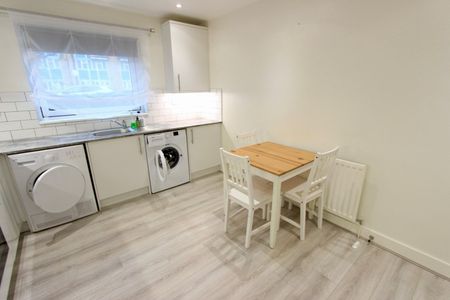 2 Bed Flat, Alice Court, N22 - Photo 4