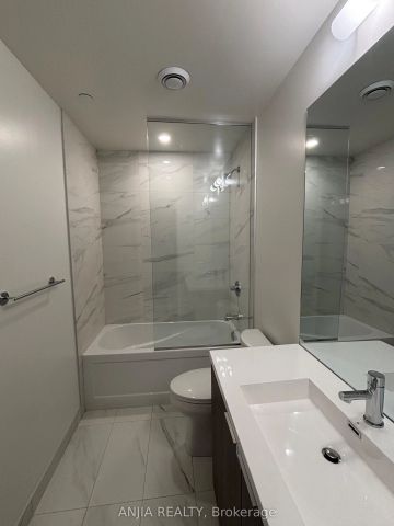 8 Interchange Way #3911 - Photo 5