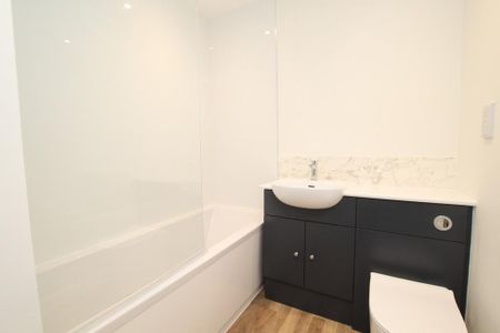 3 bedroom terraced house to rent - Photo 5