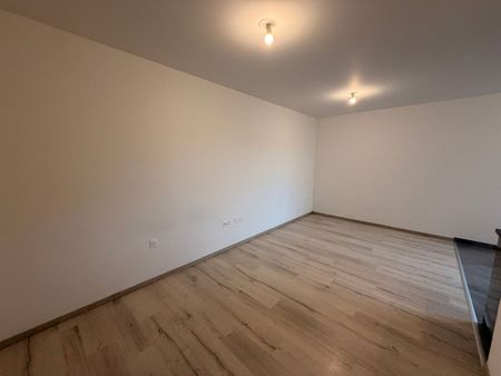 Location Appartement 1 pièce 30m² - Photo 3