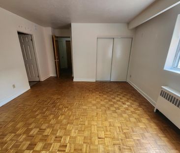 161 Somerset St. West - 26 - Photo 5