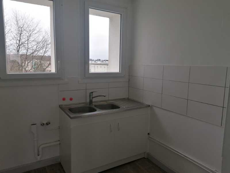 Location : Appartement 4 pièces 65 m2 – BETHONCOURT - Photo 4