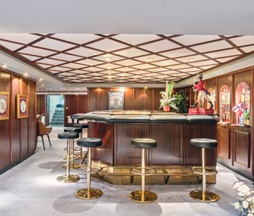 Gennem søjler til hotelfornemmelser og Storkens landsted - Foto 2