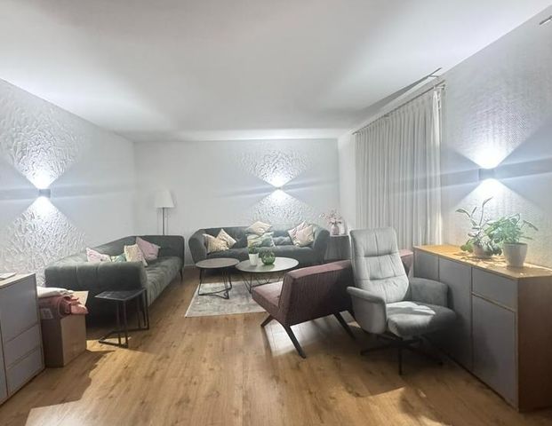 3,5 Zimmerwohnung mit Terrasse in Frankfurt - Foto 1