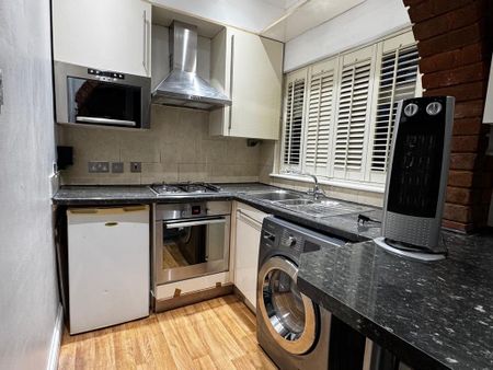 1 bedroom flat to rent - Photo 2