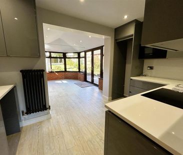 2 bedroom semi-detached house to rent - Photo 2