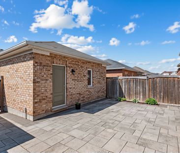 For Lease - 25 Demott Avenue, Markham, Ontario - Photo 3