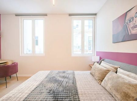 Largo Vitorino Damásio, Lisbon, Lisbon 1200-872 - Photo 5