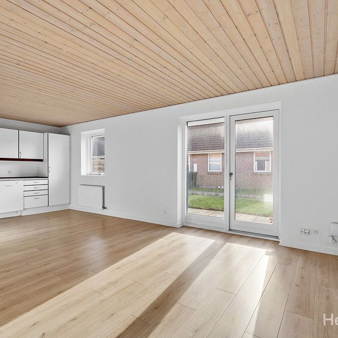 3-værelses Rækkehus på 73 m² i Odense S - Photo 1