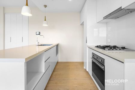 STUNNING TWO BEDROOM APARTMENT – UNFURNISHED - Photo 2